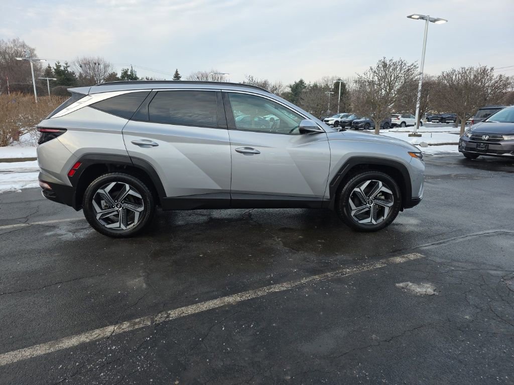 Used 2022 Hyundai Tucson Limited w/ Cargo Package image 9