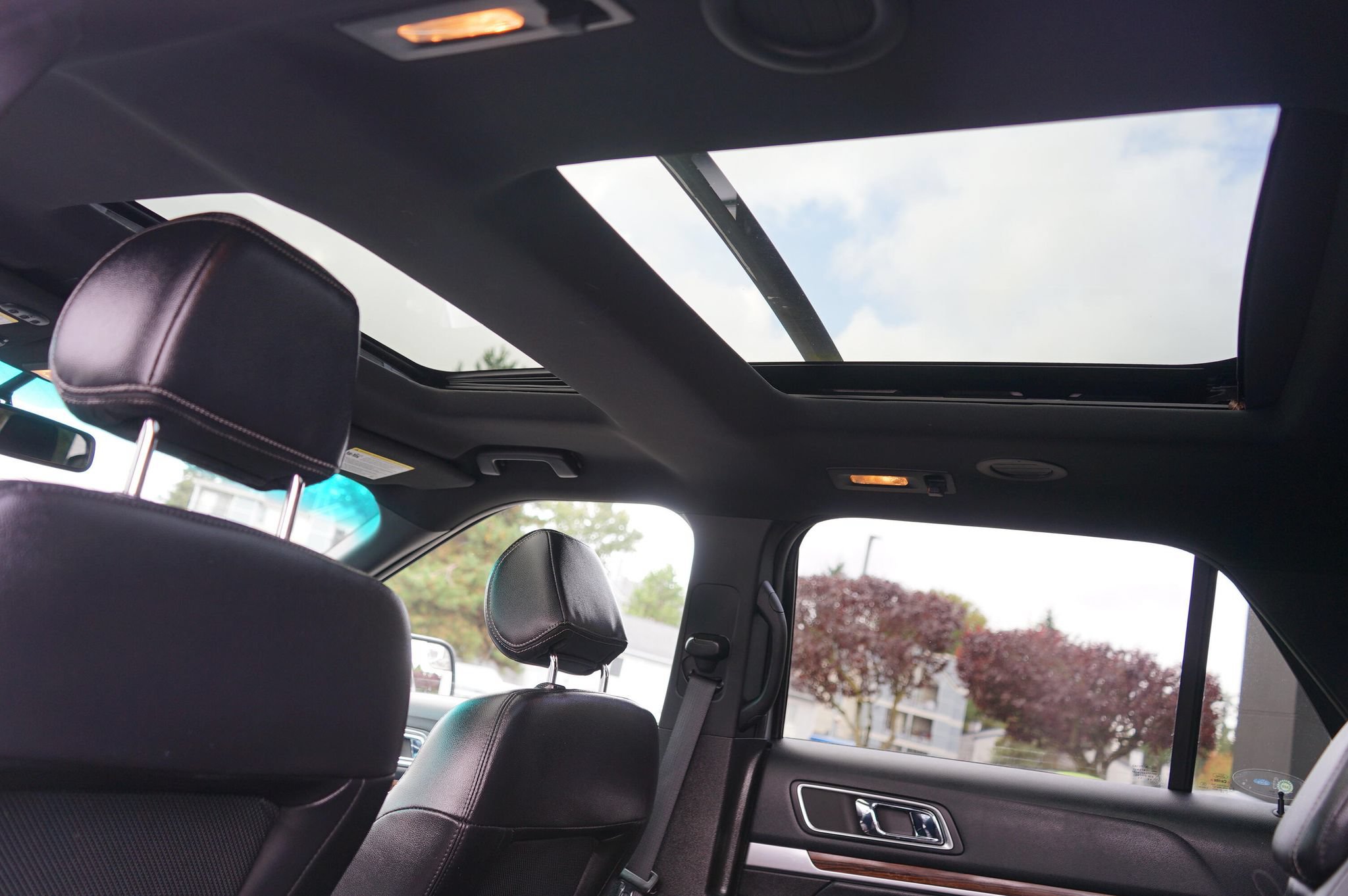 Used 2016 Ford Explorer Limited AWD/4WD image 19