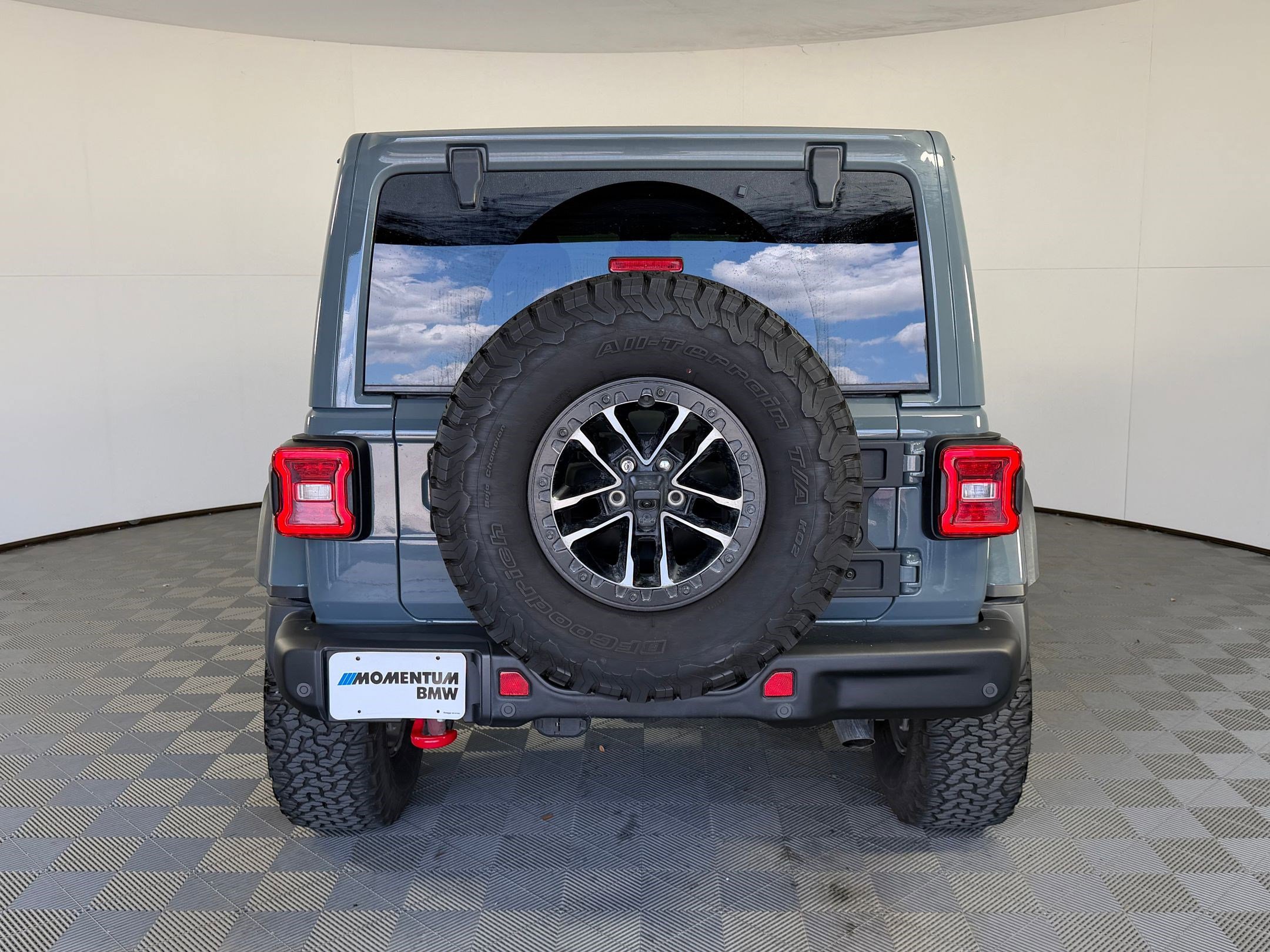 Used 2024 Jeep Wrangler Unlimited Rubicon image 10