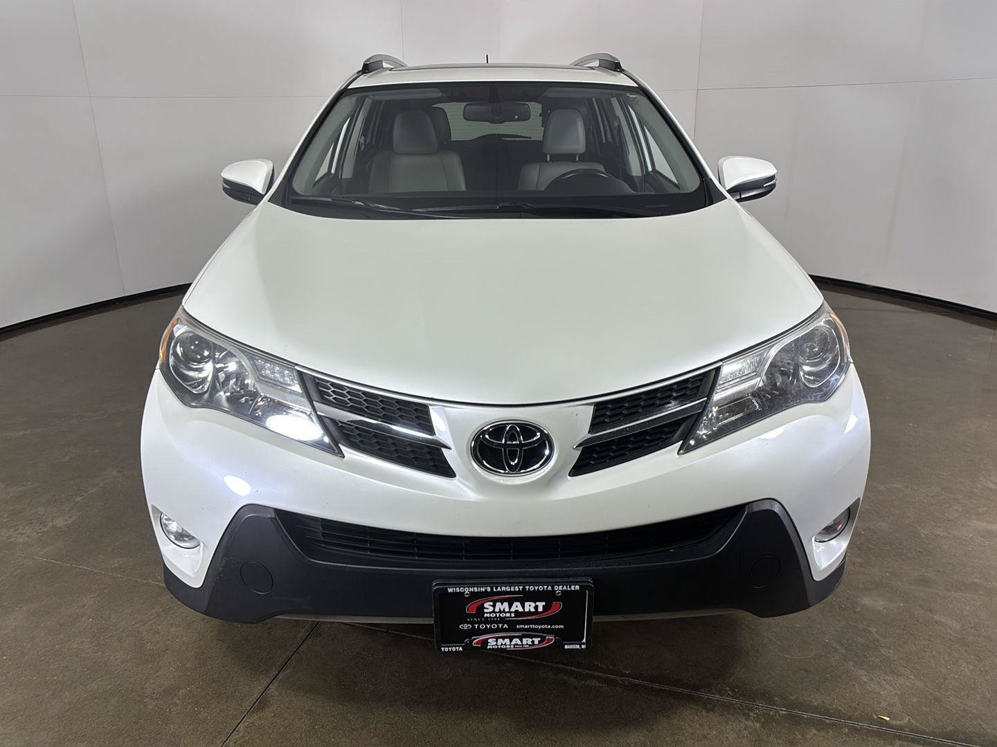 Used 2015 Toyota RAV4 Limited AWD/4WD image 6