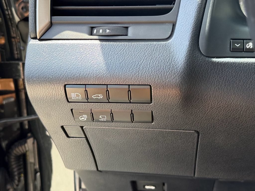 Used 2021 Lexus RX 350L FWD w/ Premium Package image 27