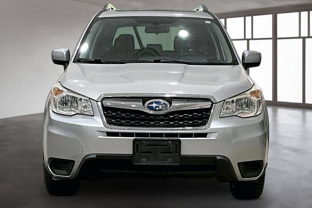 Used 2016 Subaru Forester 2.5i Premium AWD/4WD image 3