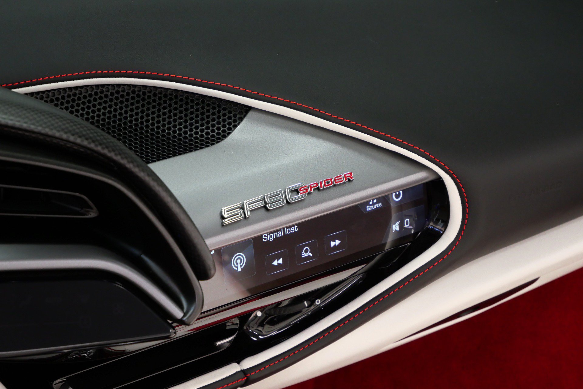Used 2025 Ferrari SF90 Spider AWD/4WD image 33