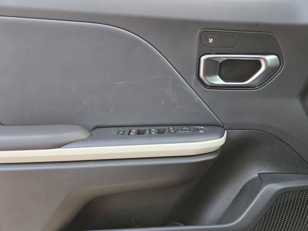 New 2025 Kia K4 GT-Line FWD image 16