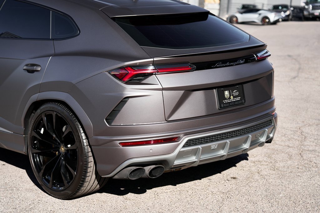 Used 2021 Lamborghini Urus image 7