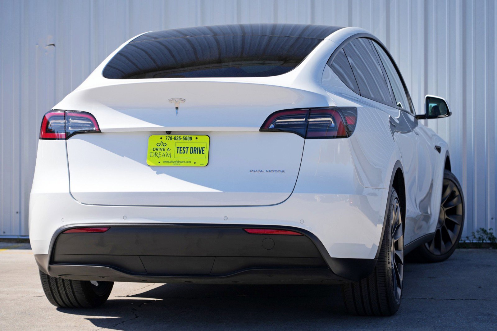 Used 2021 Tesla Model Y Long Range image 5