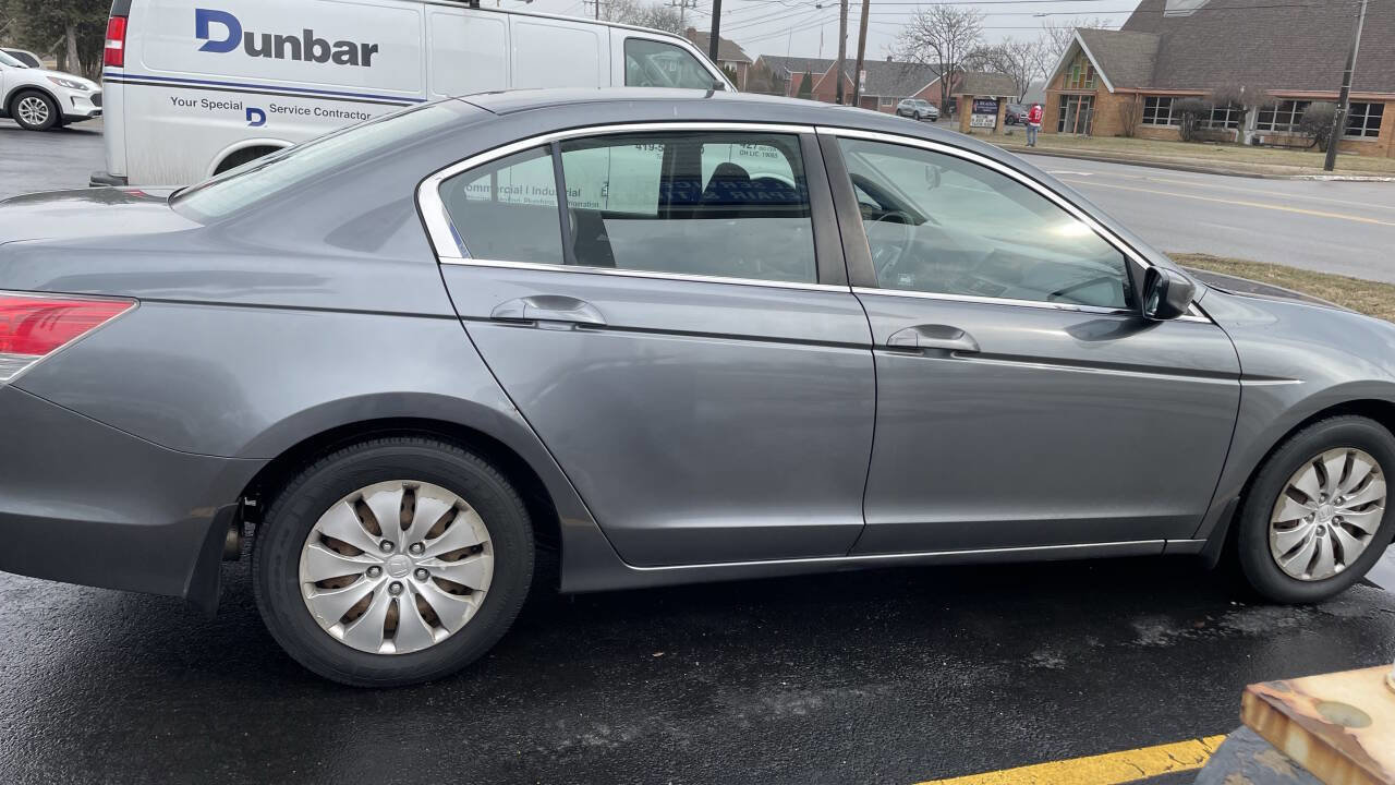 Used 2010 Honda Accord LX image 2