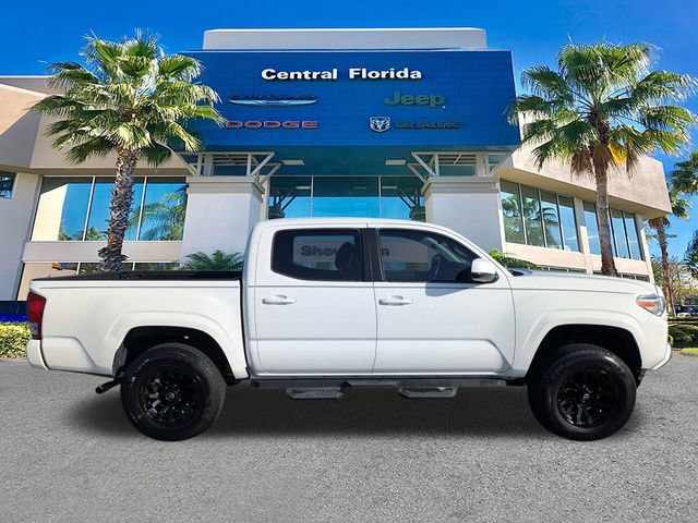 Used 2017 Toyota Tacoma SR w/ SR Convenience Package RWD image 2
