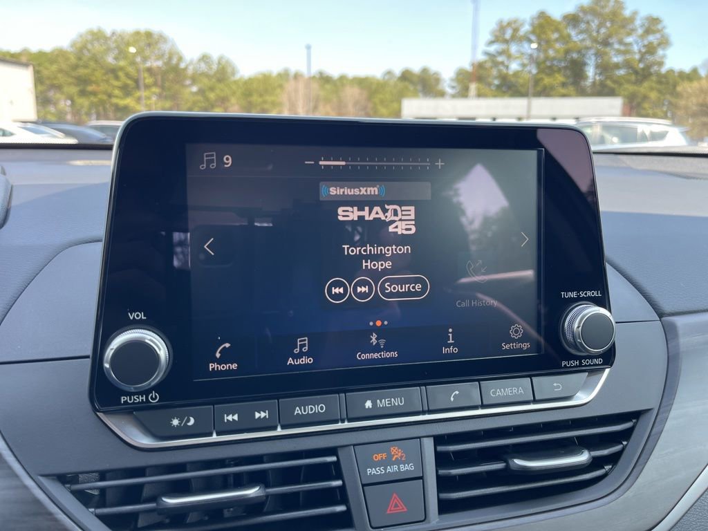 Certified 2025 Nissan Altima 2.5 SV image 10