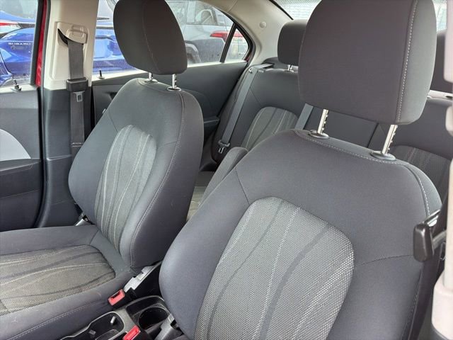 Used 2014 Chevrolet Sonic LT image 11