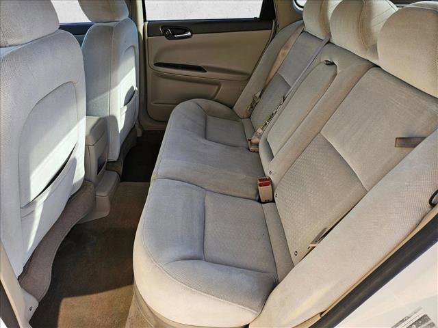 Used 2006 Chevrolet Impala LT image 22