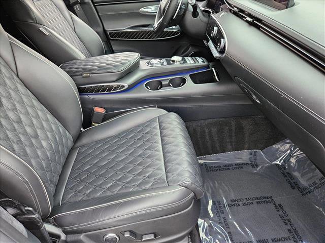 Used 2024 Genesis GV70 3.5T Sport w/ Sport Prestige Package image 20