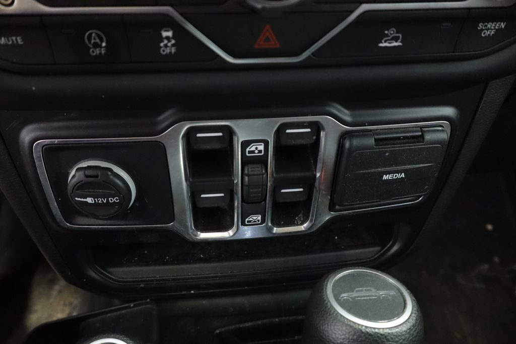 Used 2020 Jeep Gladiator Sport w/ Quick Order Package 24S AWD/4WD image 33
