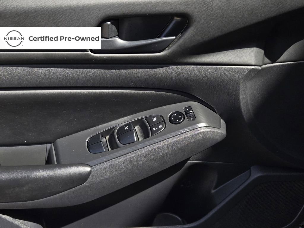 Certified 2025 Nissan Altima 2.5 S image 15