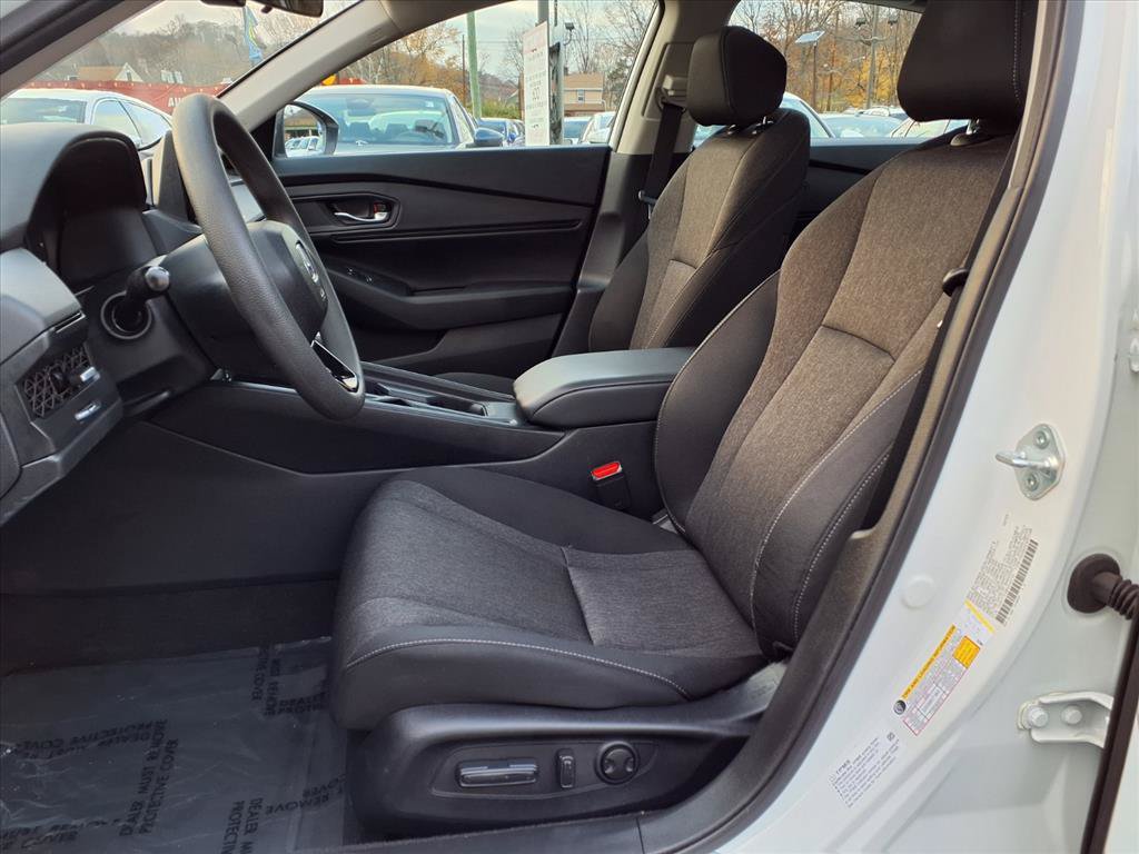 Used 2024 Honda Accord EX image 13