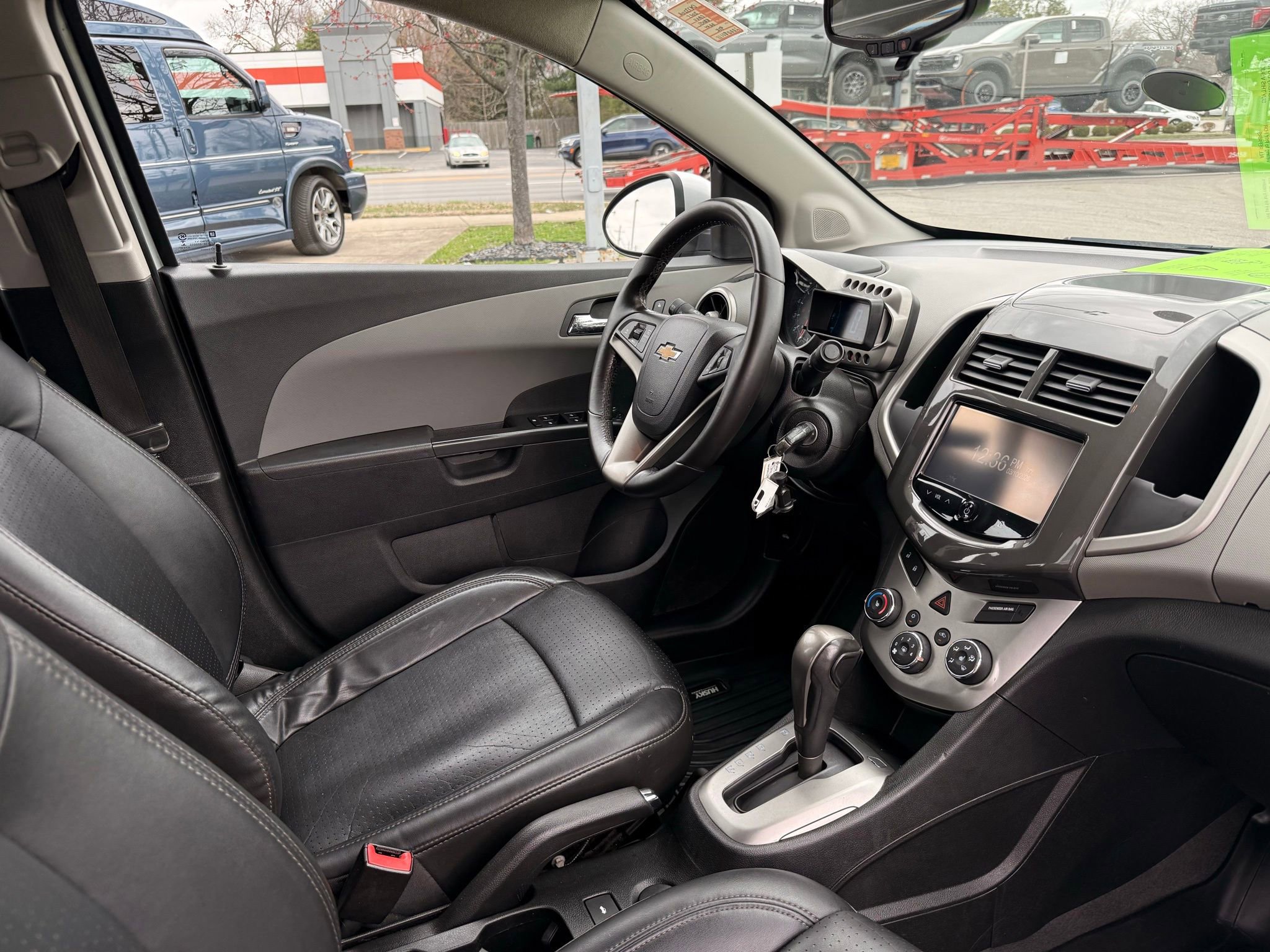 Used 2015 Chevrolet Sonic LTZ image 15