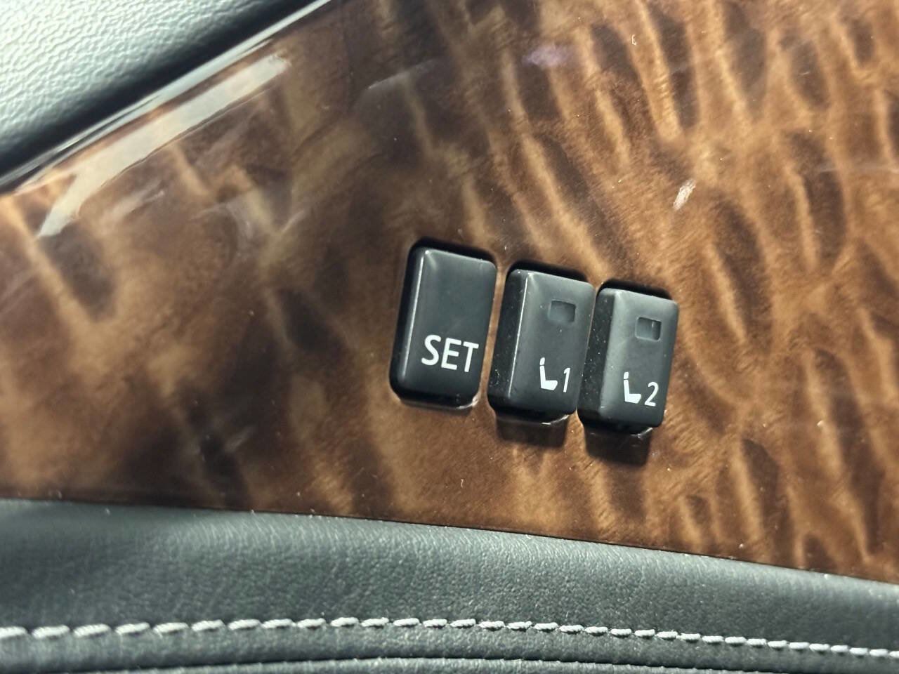 Used 2019 Nissan Armada SL w/ Premium Package image 44