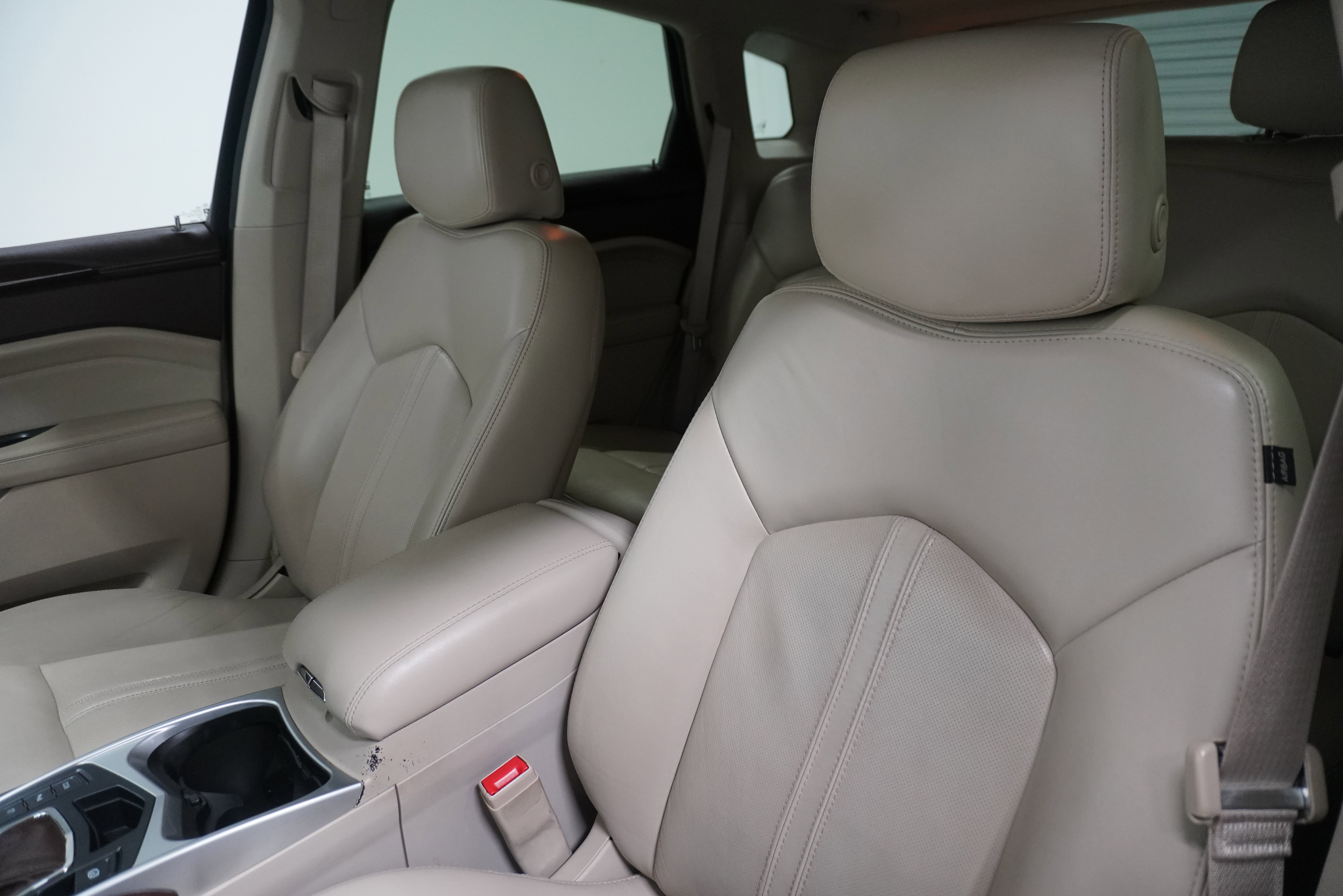 Used 2014 Cadillac SRX Premium image 10