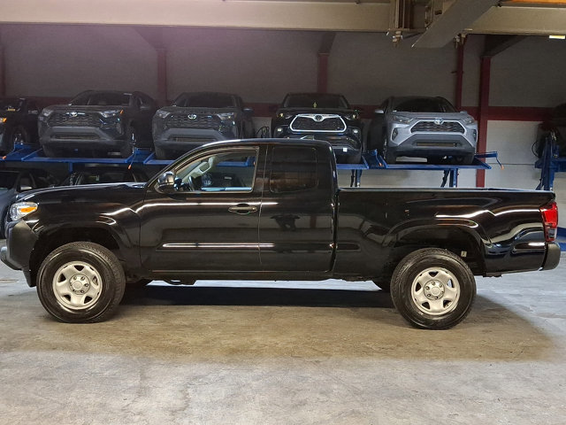 Used 2019 Toyota Tacoma SR AWD/4WD image 4