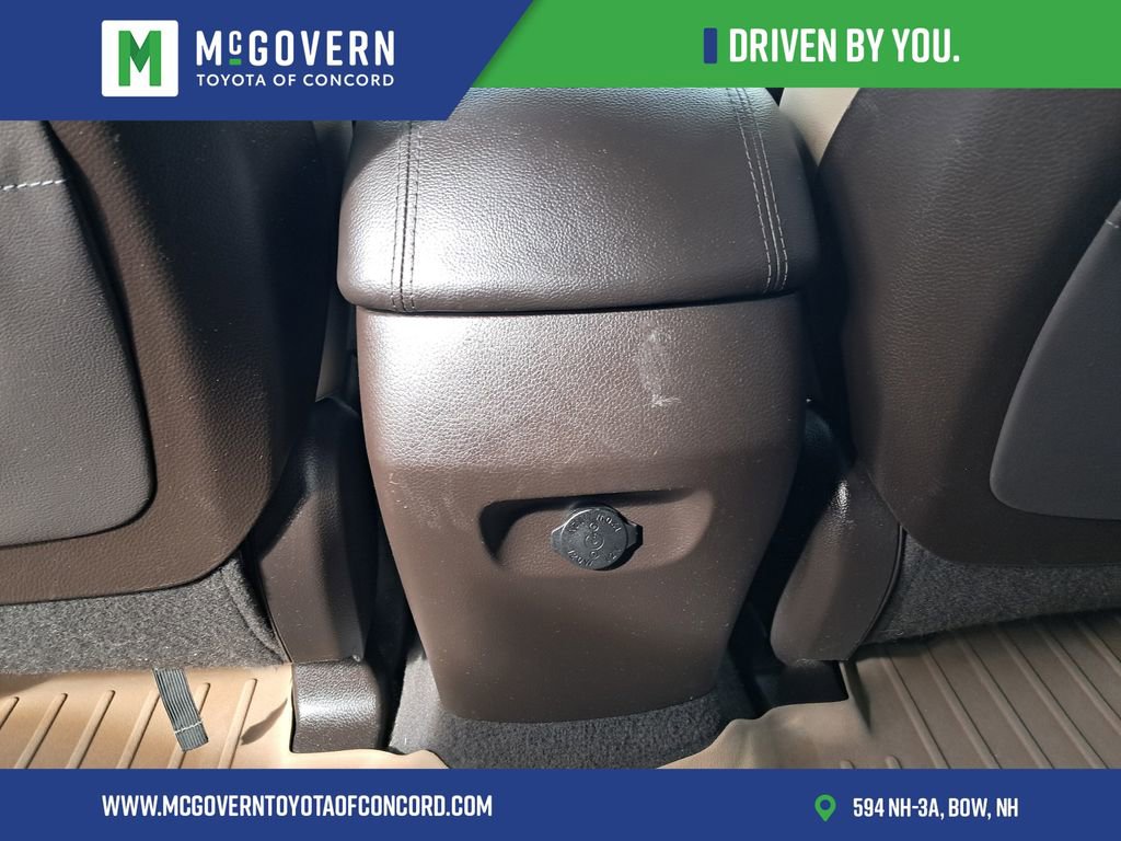 Used 2013 Hyundai Santa Fe Sport image 31