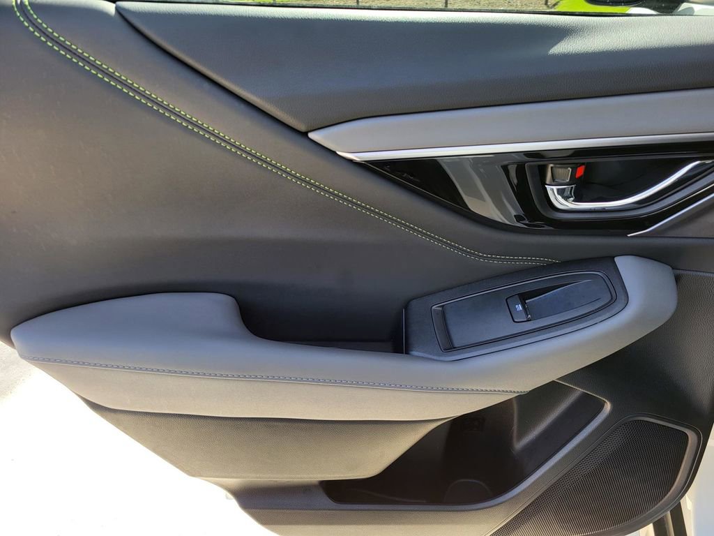 Certified 2025 Subaru Outback Onyx Edition image 13