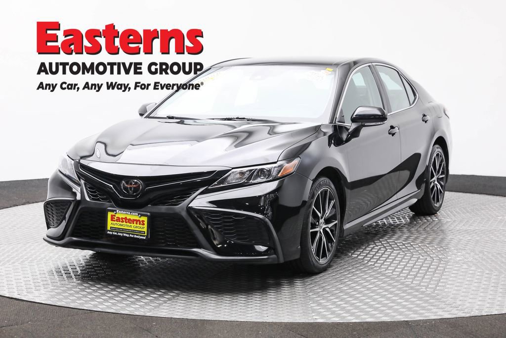 Used 2023 Toyota Camry SE