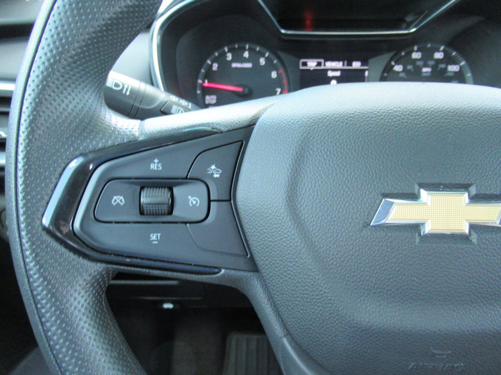 Used 2023 Chevrolet TrailBlazer LT w/ Convenience Package FWD image 23