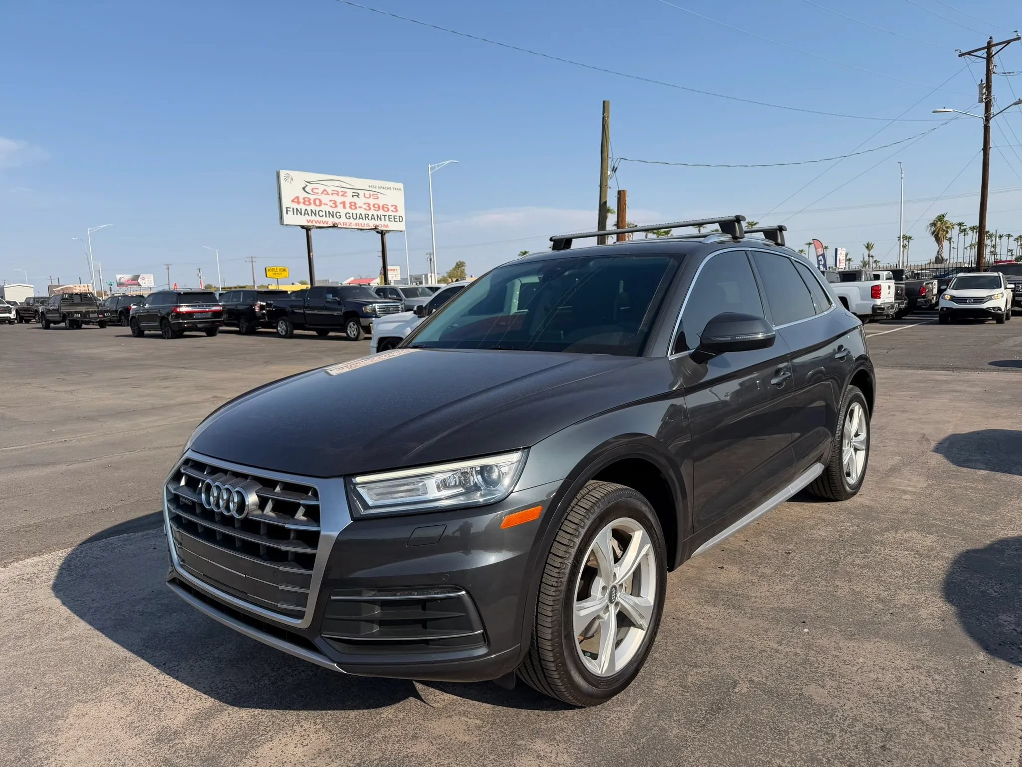 Used 2020 Audi Q5 2.0T Premium w/ Convenience Package AWD/4WD image 3