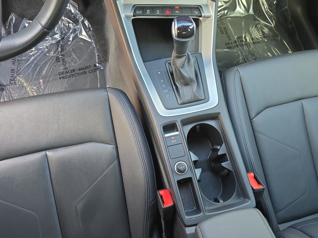 Certified 2022 Audi Q3 2.0T Premium AWD/4WD image 32