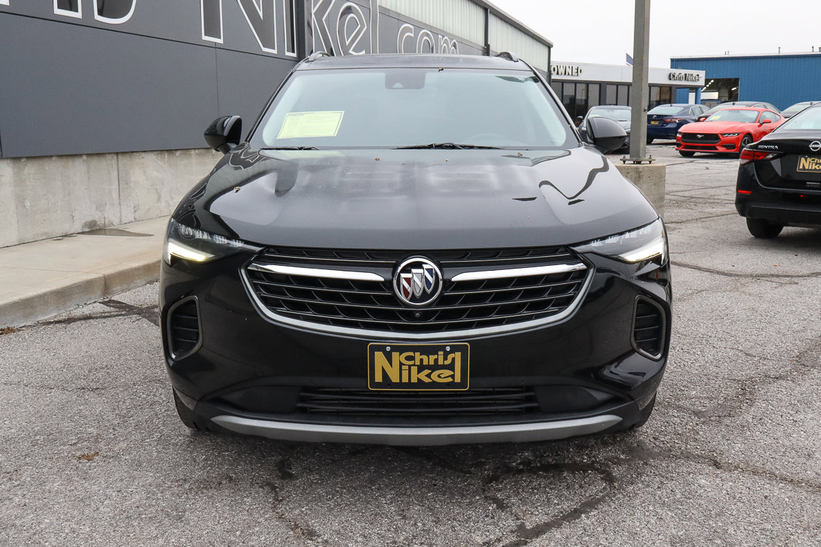 Used 2021 Buick Envision Essence w/ Technology Package I image 2