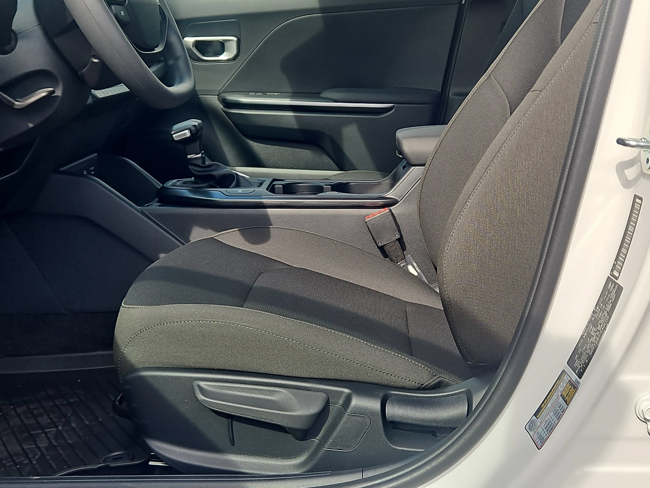 New 2026 Kia K4 FWD image 15