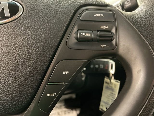 Used 2018 Kia Forte LX image 16