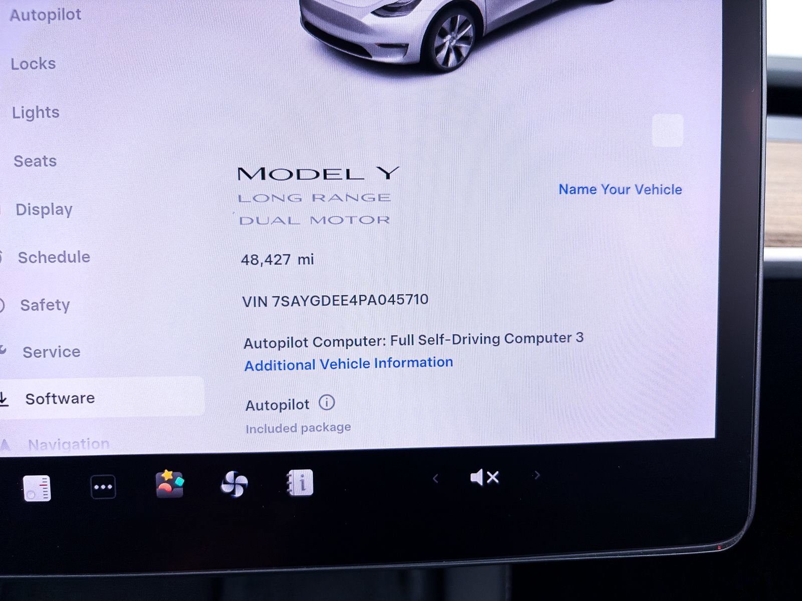 Used 2023 Tesla Model Y Long Range AWD/4WD image 25