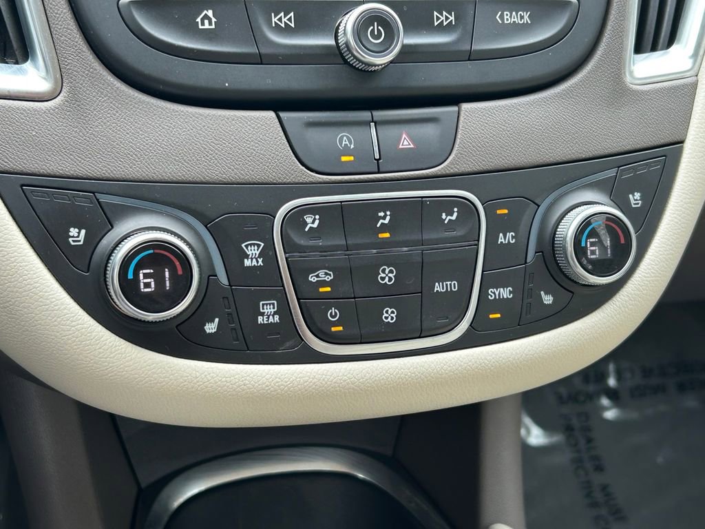 Used 2024 Chevrolet Malibu LT image 29