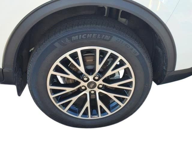 Used 2023 Ford Escape SE image 7