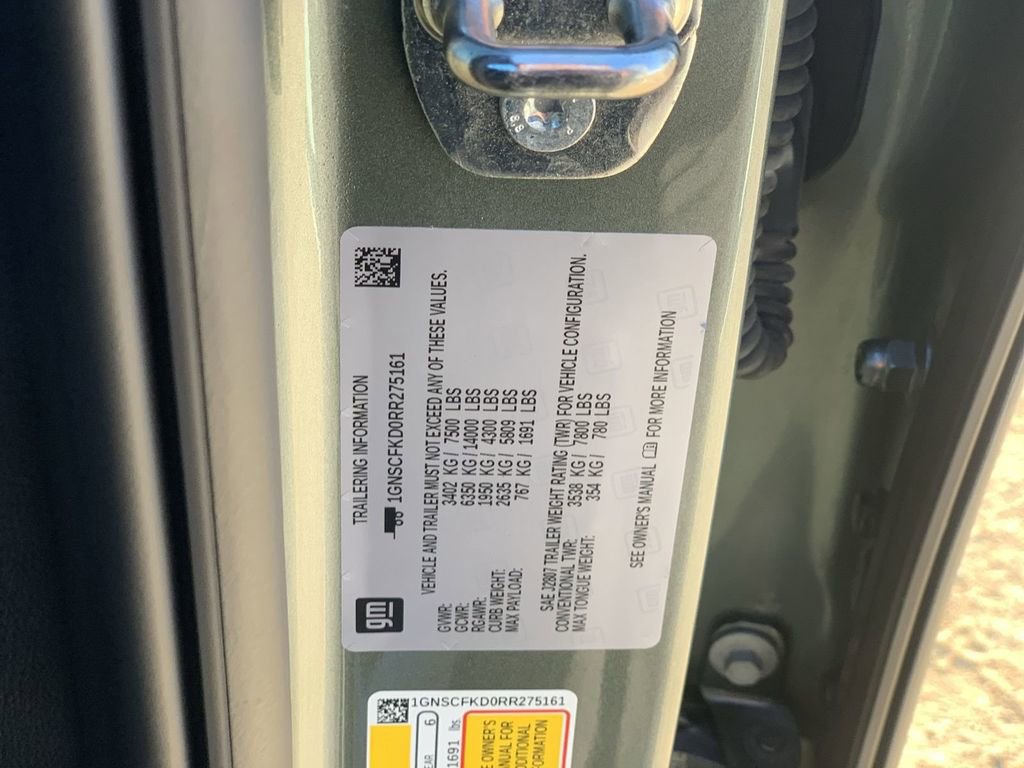 Certified 2024 Chevrolet Suburban Premier image 32