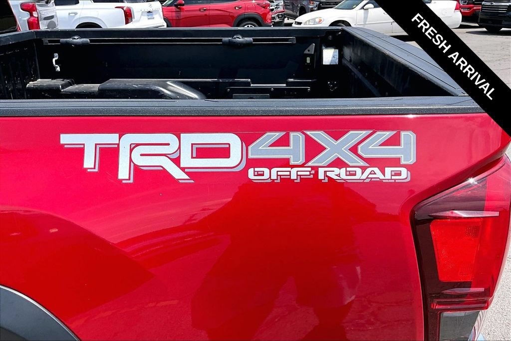 Used 2019 Toyota Tacoma TRD Off-Road AWD/4WD image 23