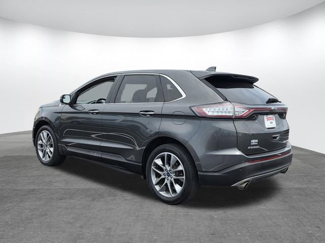 Used 2018 Ford Edge Titanium w/ Cold Weather Package FWD image 6