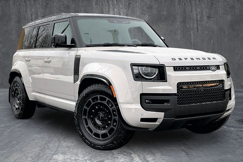 New 2026 Land Rover Defender 110 image 2