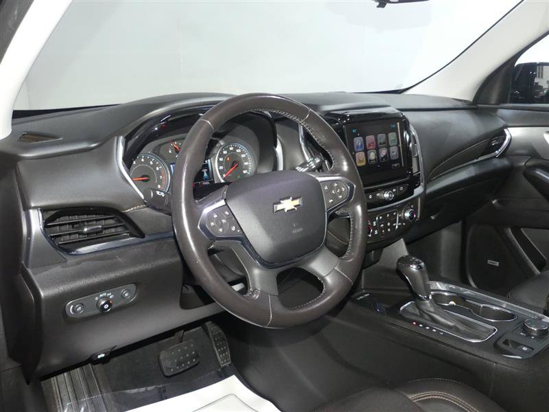 Used 2018 Chevrolet Traverse Premier w/ Redline Edition AWD/4WD image 24