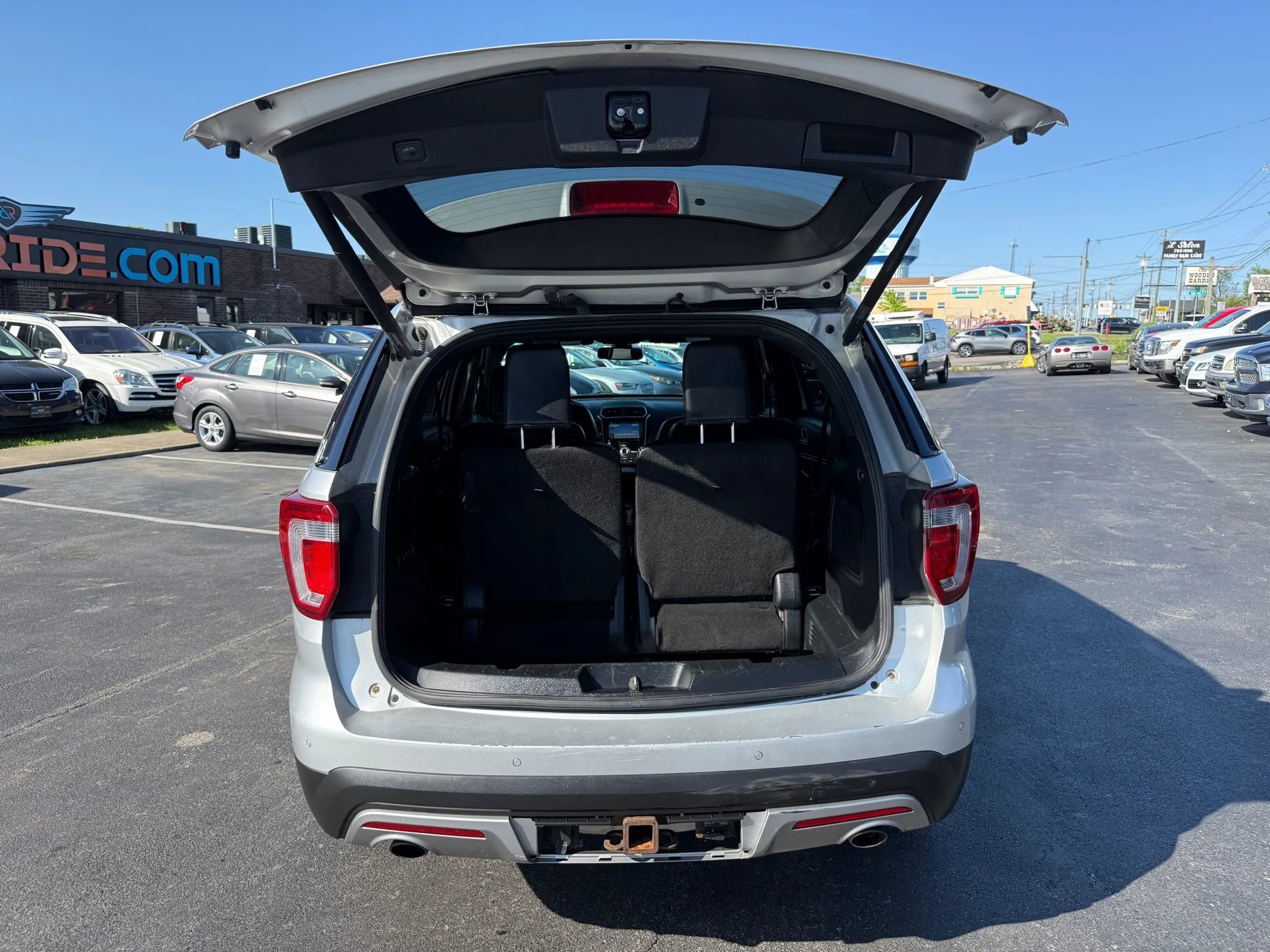 Used 2017 Ford Explorer Limited w/ Equipment Group 301A image 42