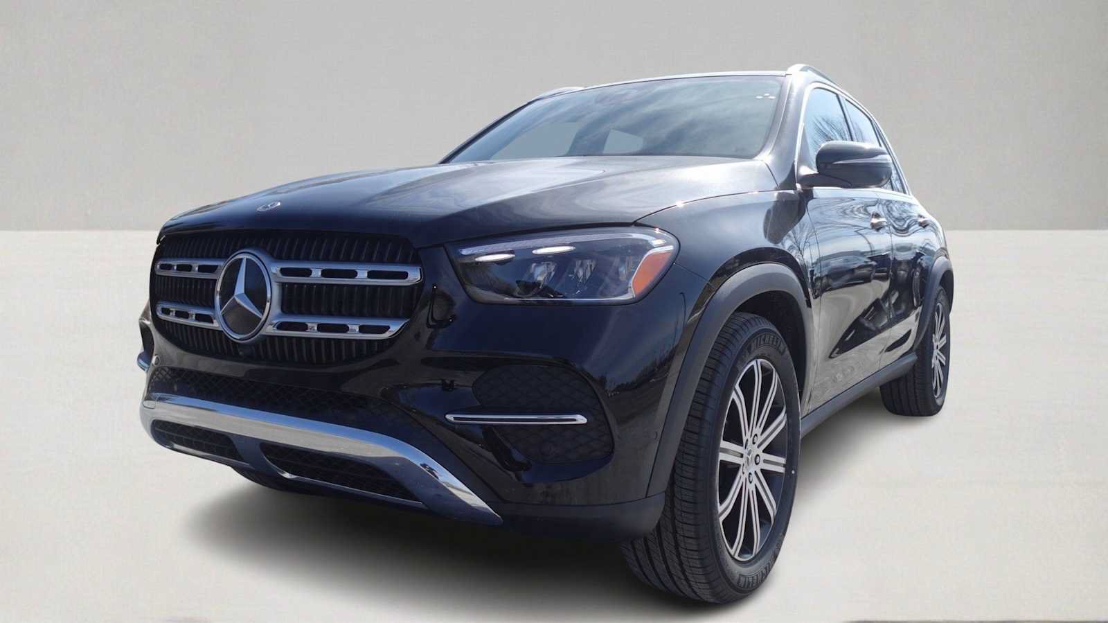 Used 2026 Mercedes-Benz GLE 350 4MATIC image 1