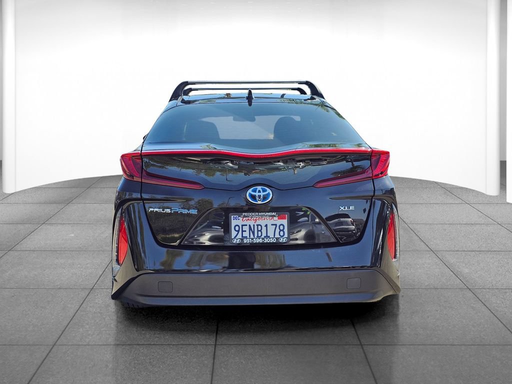 Used 2022 Toyota Prius Prime XLE FWD image 5