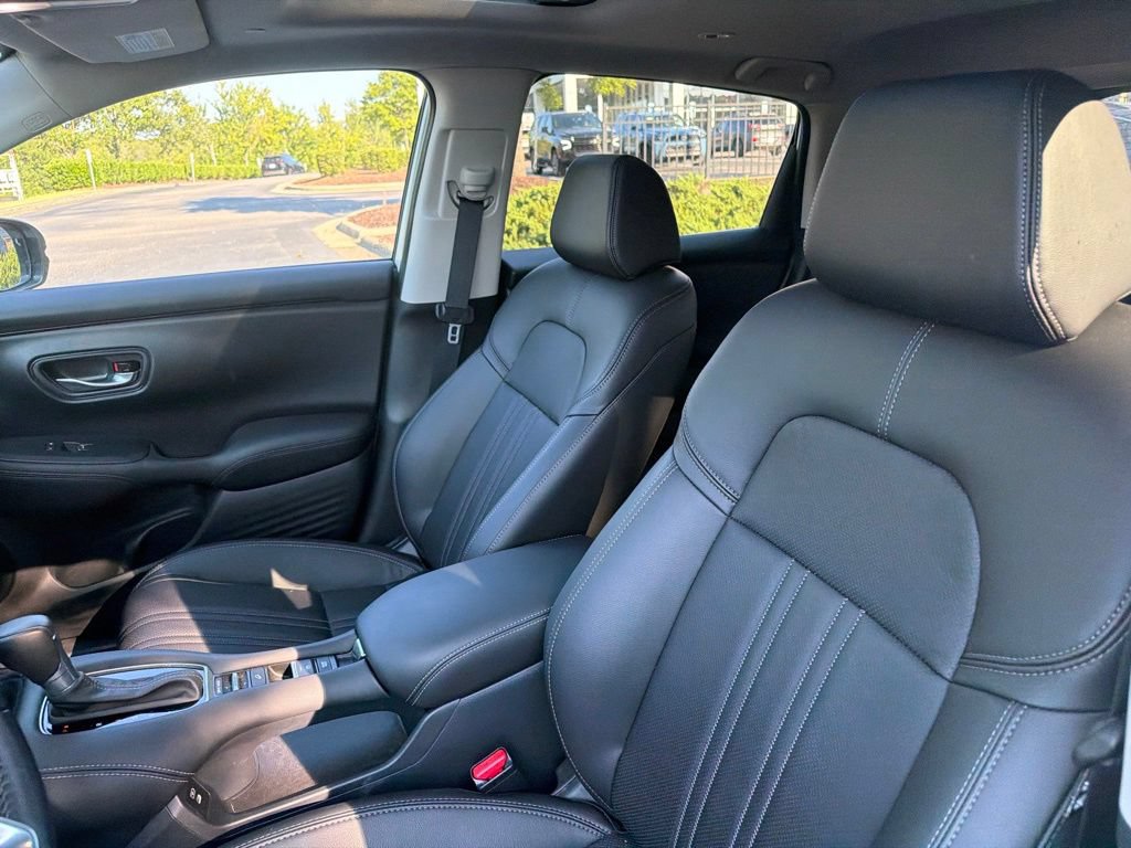 Used 2026 Honda HR-V EX-L image 9