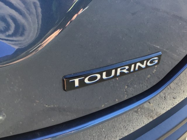 New 2026 Honda Pilot Touring image 9