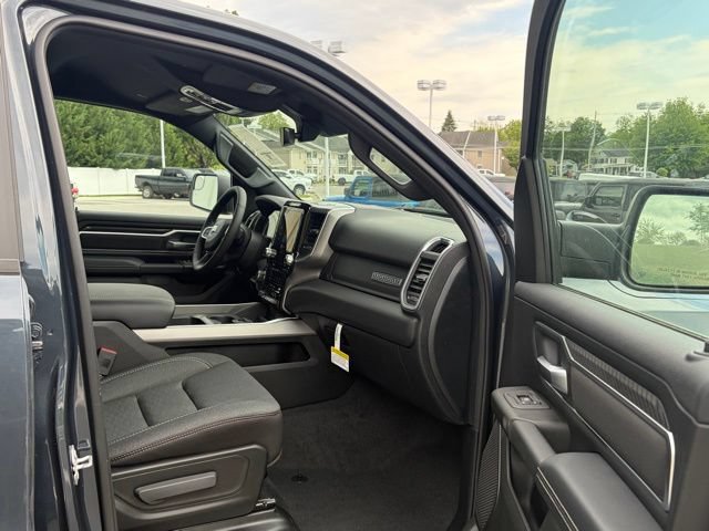 New 2026 RAM 1500 Big Horn AWD/4WD image 28