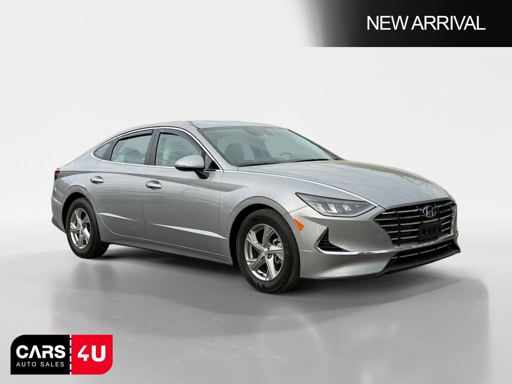 Used 2023 Hyundai Sonata SE image 1
