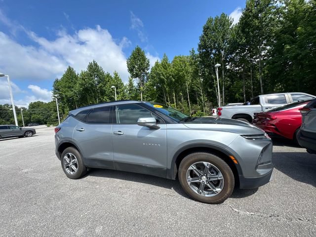 Used 2024 Chevrolet Blazer LT FWD image 5