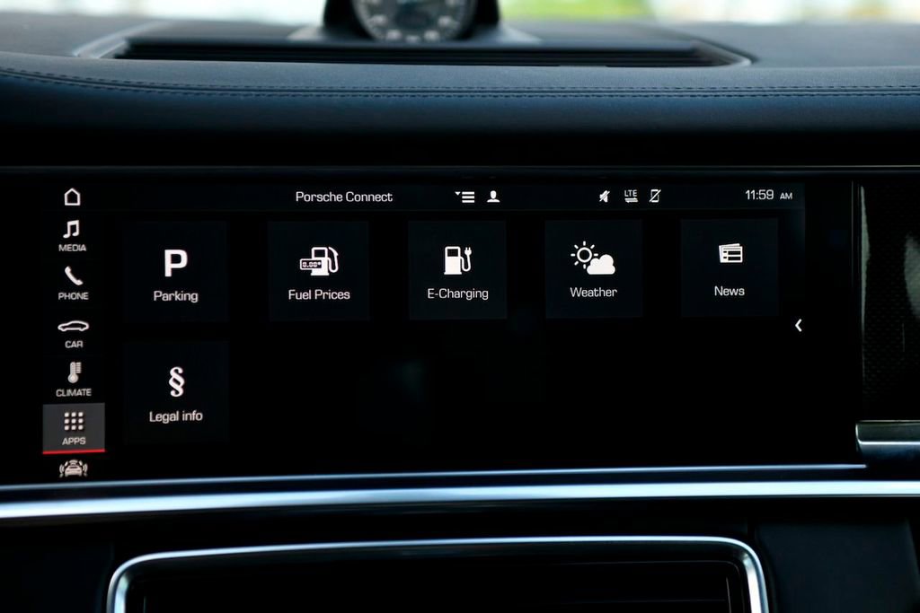 Used 2018 Porsche Panamera Turbo S image 60