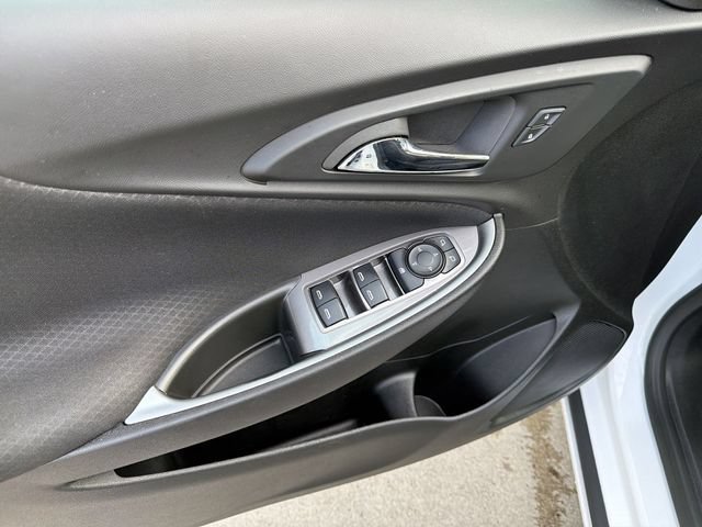 Used 2023 Chevrolet Malibu RS FWD image 15